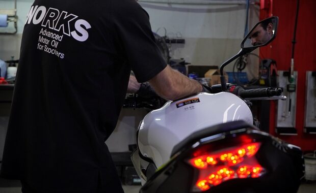 mantenimiento y reparación motos